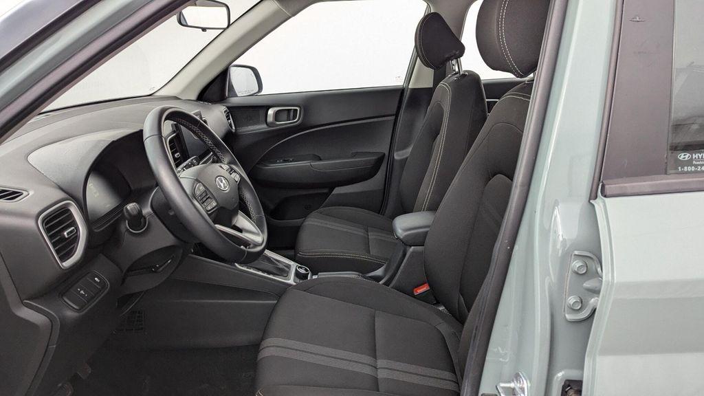 used 2025 Hyundai Venue car, priced at $17,499