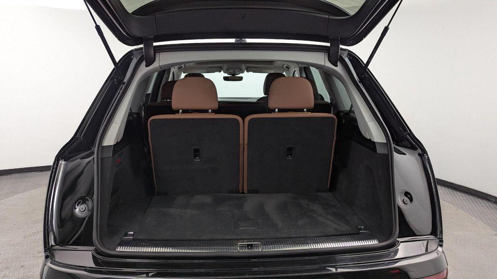 used 2022 Audi Q7 car, priced at $32,999