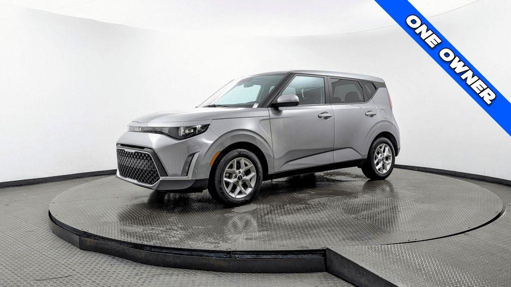 used 2023 Kia Soul car, priced at $11,299