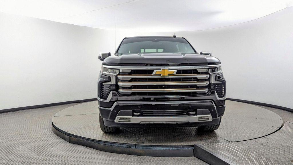 used 2022 Chevrolet Silverado 1500 car, priced at $33,599