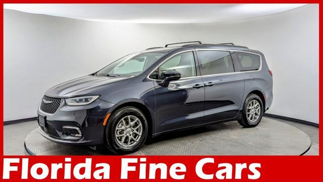 used 2021 Chrysler Pacifica car, priced at $15,798