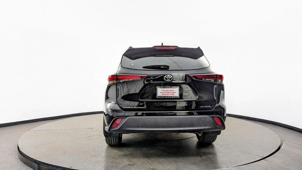 used 2024 Toyota Highlander car, priced at $31,299