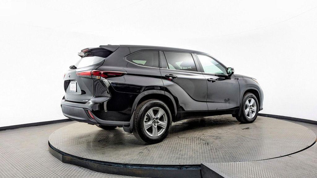 used 2024 Toyota Highlander car, priced at $31,299