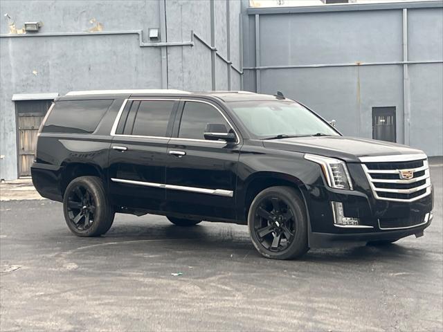 used 2018 Cadillac Escalade ESV car, priced at $26,999