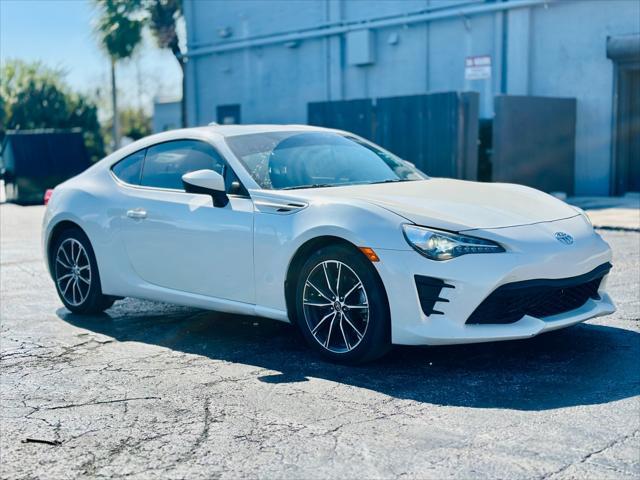 used 2020 Toyota 86 car, priced at $18,999