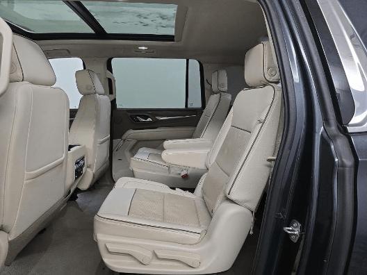 used 2021 GMC Yukon XL car, priced at $45,499