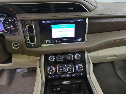 used 2021 GMC Yukon XL car, priced at $45,499