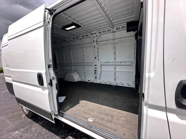 used 2023 Ram ProMaster 3500 car, priced at $31,998