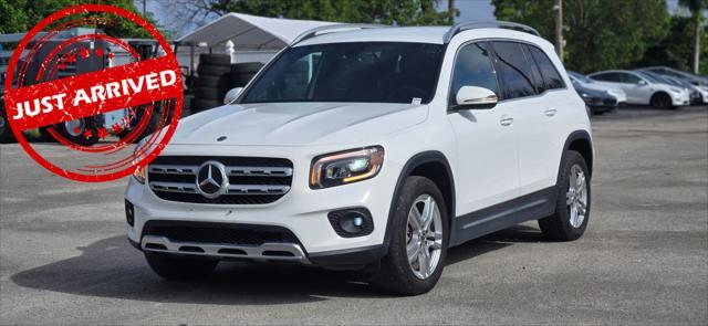 used 2020 Mercedes-Benz GLB 250 car, priced at $22,499
