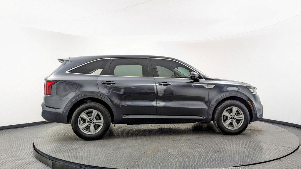 used 2022 Kia Sorento car, priced at $17,499
