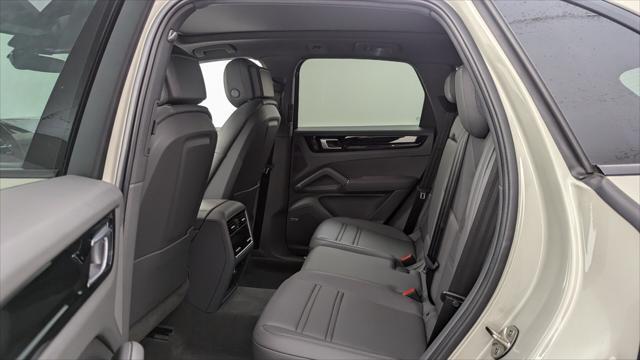 used 2022 Porsche Cayenne car, priced at $39,399