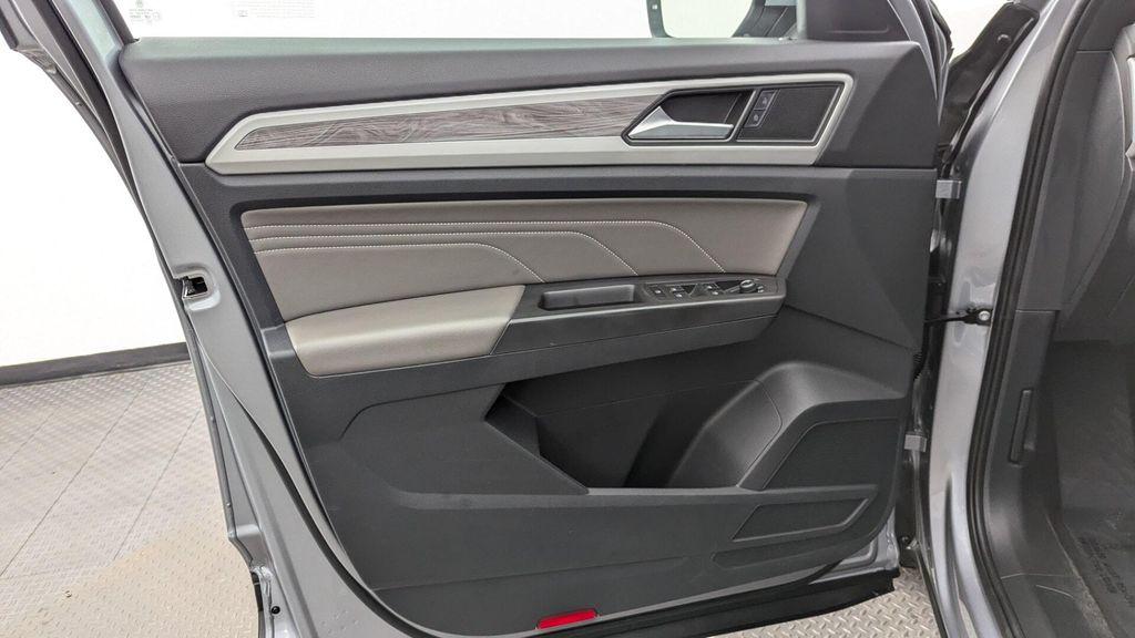 used 2022 Volkswagen Atlas Cross Sport car, priced at $20,998