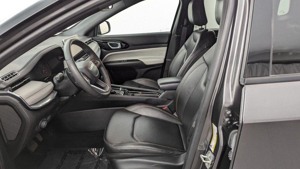 used 2024 Jeep Compass car, priced at $20,199