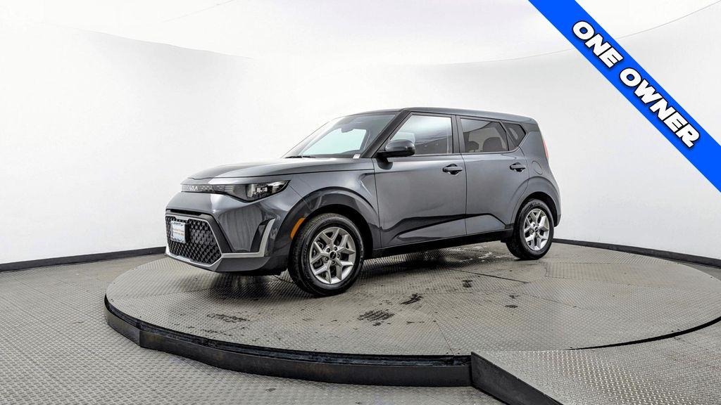 used 2024 Kia Soul car, priced at $14,899
