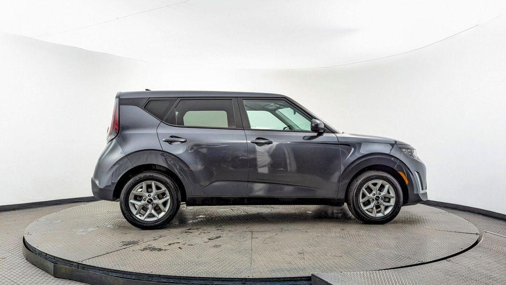 used 2024 Kia Soul car, priced at $14,899