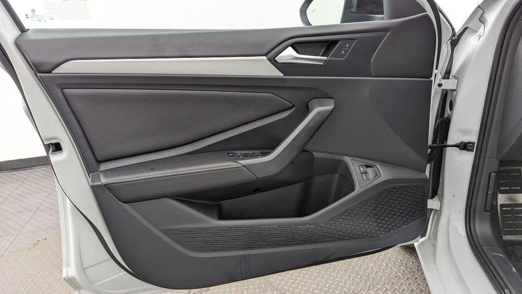 used 2024 Volkswagen Jetta car, priced at $16,999