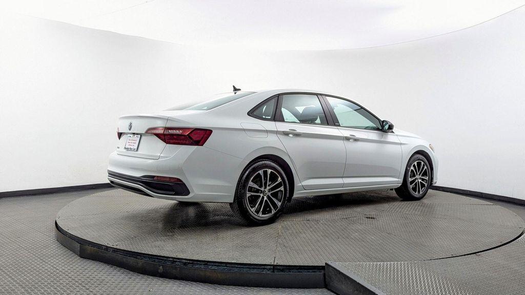 used 2024 Volkswagen Jetta car, priced at $16,999