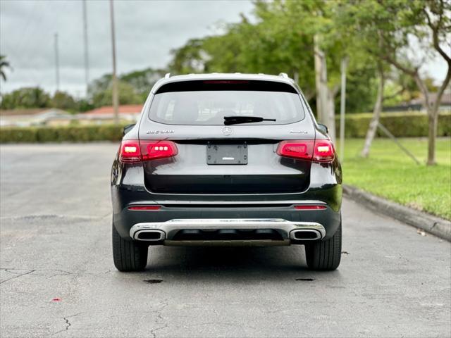 used 2020 Mercedes-Benz GLC 300 car, priced at $21,499