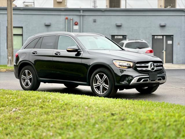 used 2020 Mercedes-Benz GLC 300 car, priced at $21,499