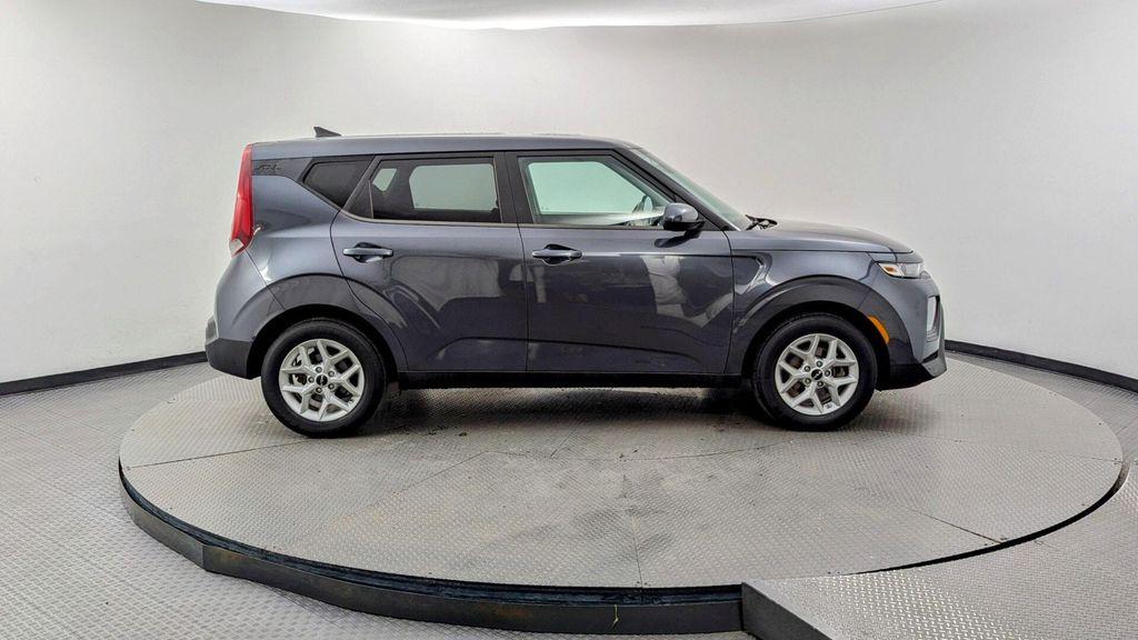 used 2022 Kia Soul car, priced at $10,699