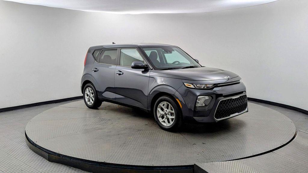 used 2022 Kia Soul car, priced at $10,699