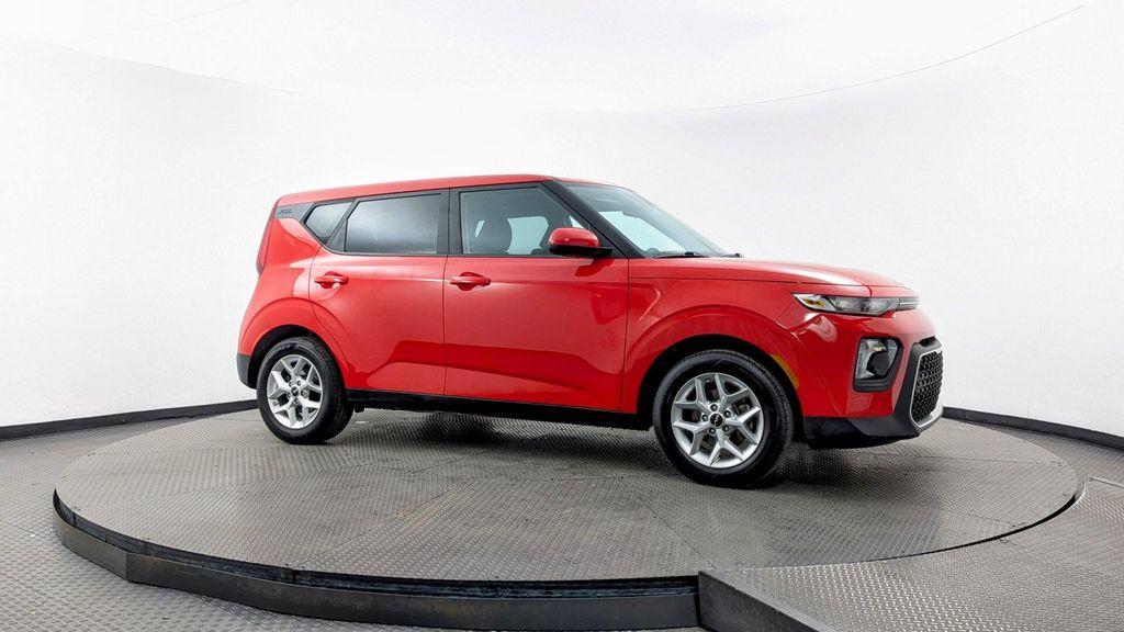 used 2022 Kia Soul car, priced at $12,399