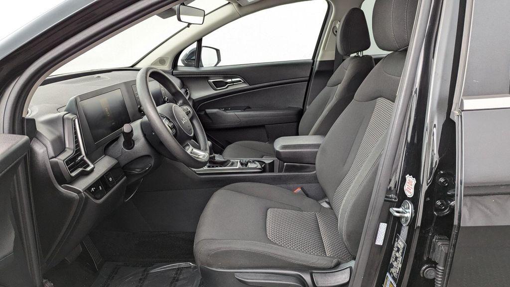 used 2024 Kia Sportage car, priced at $18,999