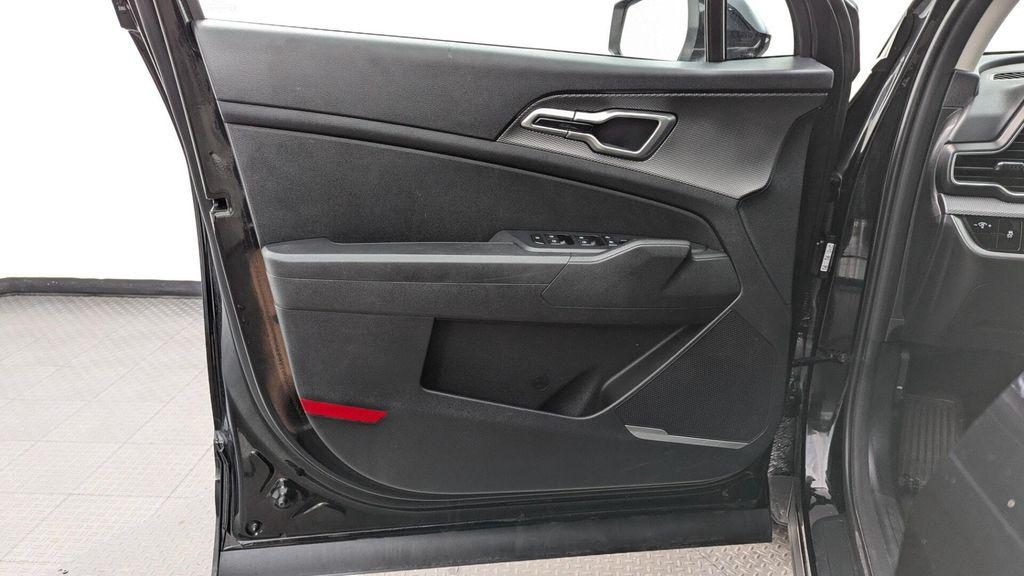 used 2024 Kia Sportage car, priced at $18,999