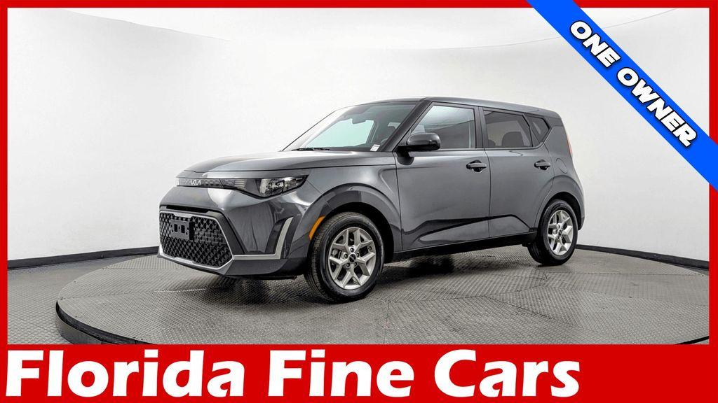 used 2024 Kia Soul car, priced at $14,499