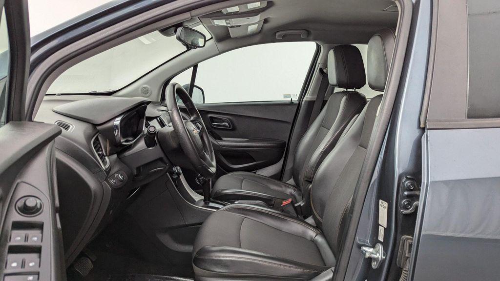 used 2021 Chevrolet Trax car, priced at $11,999