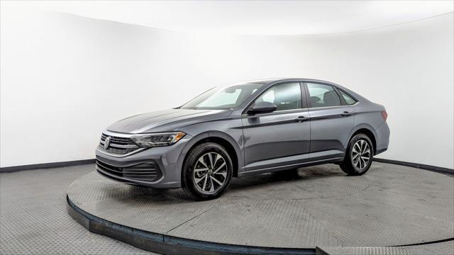 used 2024 Volkswagen Jetta car, priced at $17,499