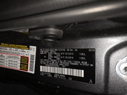 used 2023 Toyota Highlander car, priced at $29,999