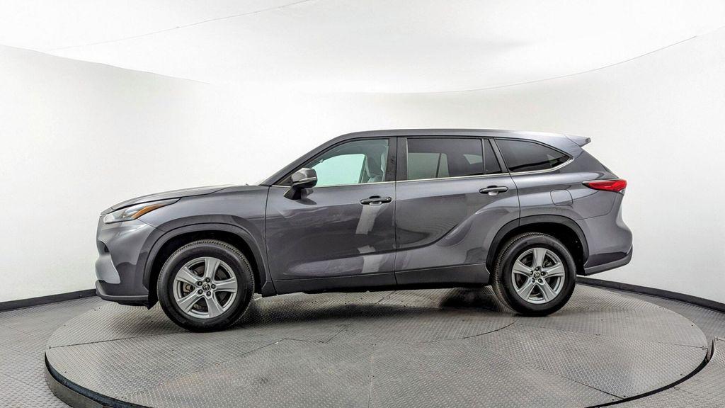 used 2023 Toyota Highlander car, priced at $29,499