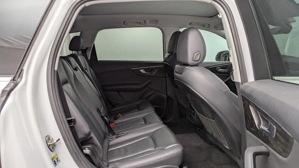 used 2023 Audi Q7 car, priced at $29,599