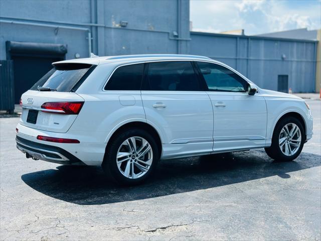 used 2023 Audi Q7 car, priced at $33,499