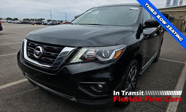 used 2020 Nissan Pathfinder car, priced at $20,999