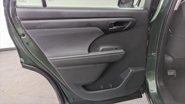 used 2024 Toyota Highlander car, priced at $31,399