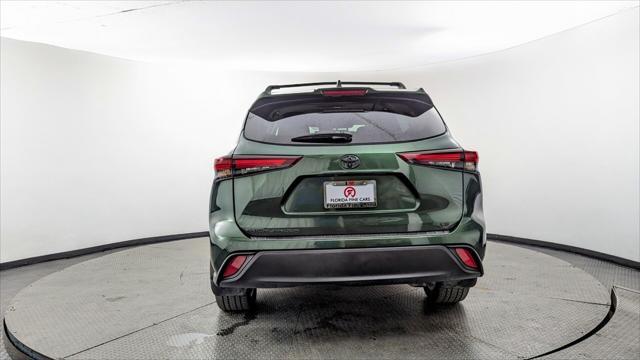used 2024 Toyota Highlander car, priced at $31,399