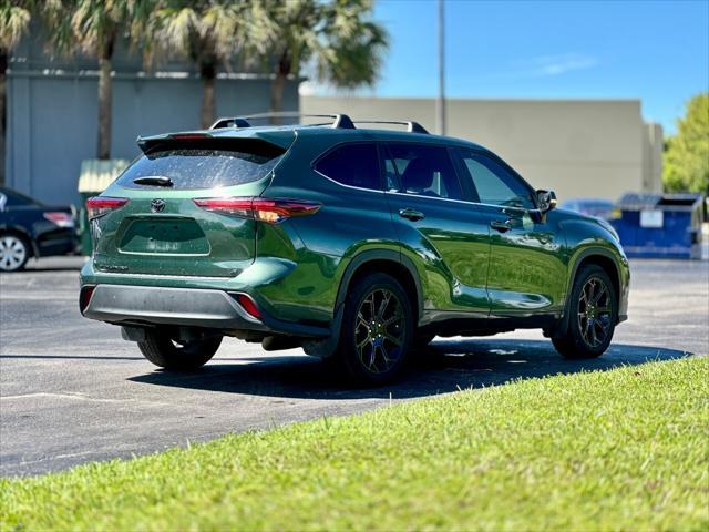 used 2024 Toyota Highlander car, priced at $32,999