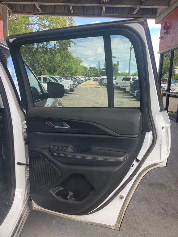 used 2024 Jeep Grand Cherokee car, priced at $22,999