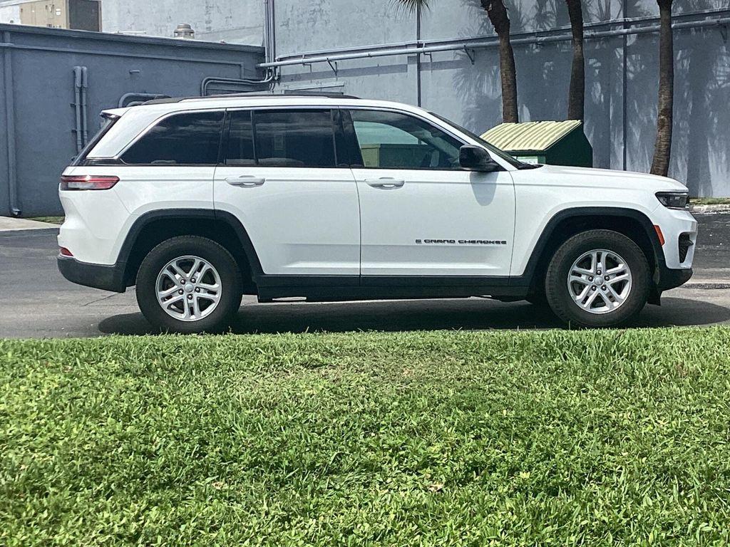 used 2024 Jeep Grand Cherokee car, priced at $22,999
