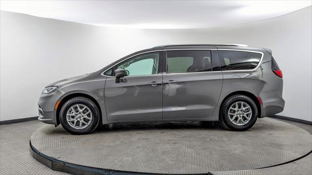 used 2021 Chrysler Pacifica car, priced at $19,999