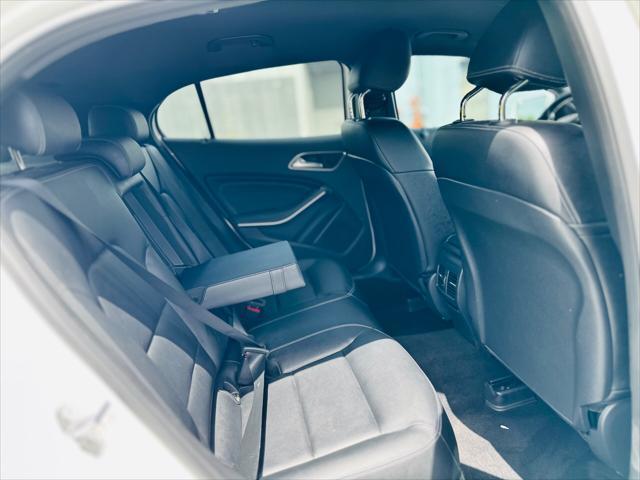 used 2020 Mercedes-Benz GLA 250 car, priced at $19,999