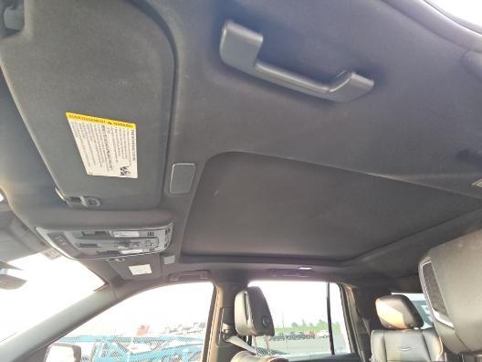 used 2022 Cadillac Escalade ESV car, priced at $53,999