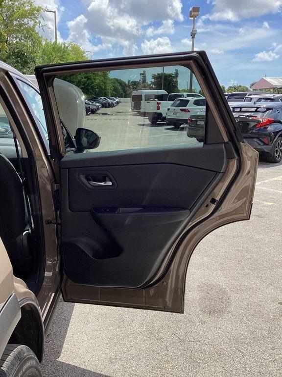 used 2025 Nissan Rogue car, priced at $22,999