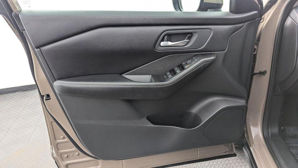 used 2025 Nissan Rogue car, priced at $20,999