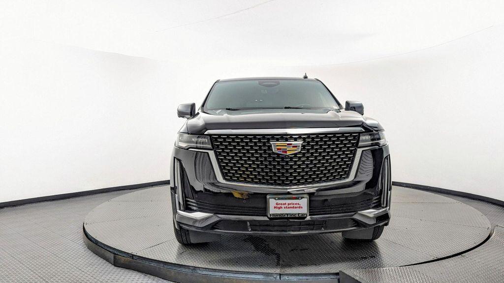 used 2022 Cadillac Escalade ESV car, priced at $42,499
