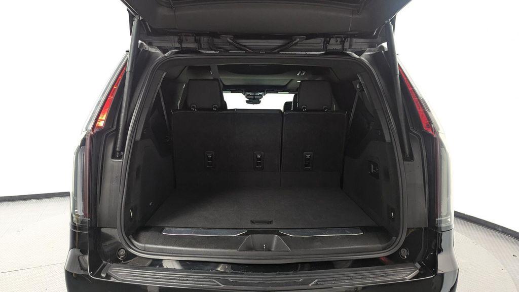 used 2022 Cadillac Escalade ESV car, priced at $42,499