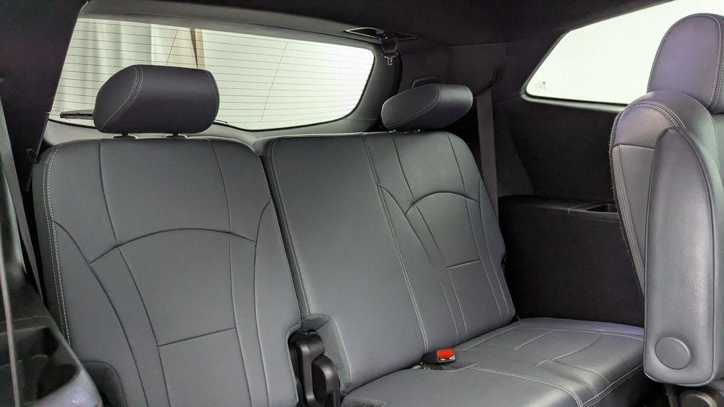 used 2024 Buick Enclave car, priced at $25,499