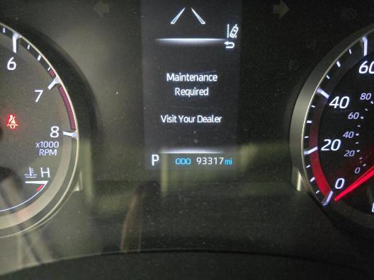 used 2022 Toyota Highlander car, priced at $23,699